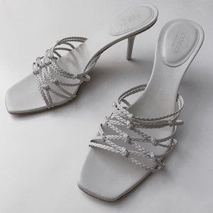 Gucci white woven leather slide sandals vintage